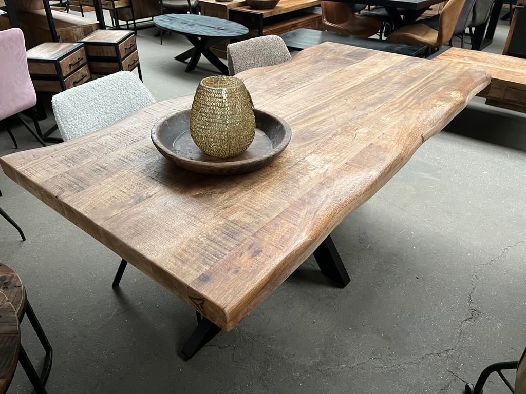 Magazijn leegverkoop nieuwe boomstamtafel mangohout matrix, Huis en Inrichting, Woonaccessoires | Overige, Hout, Nieuw, Ophalen of Verzenden