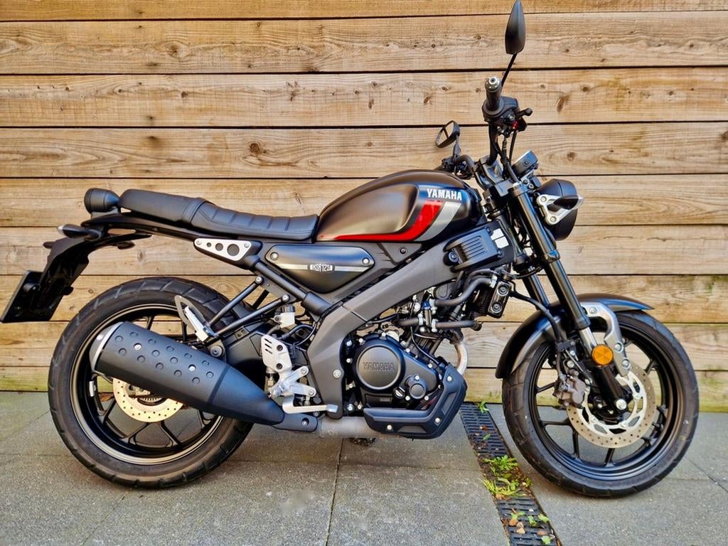 Bijna Nieuwe Org NL YAMAHA XSR 125 ABS pas 5556 km XSR125, Motoren, Bedrijf, Onbekend, Toermotor, YAMAHA