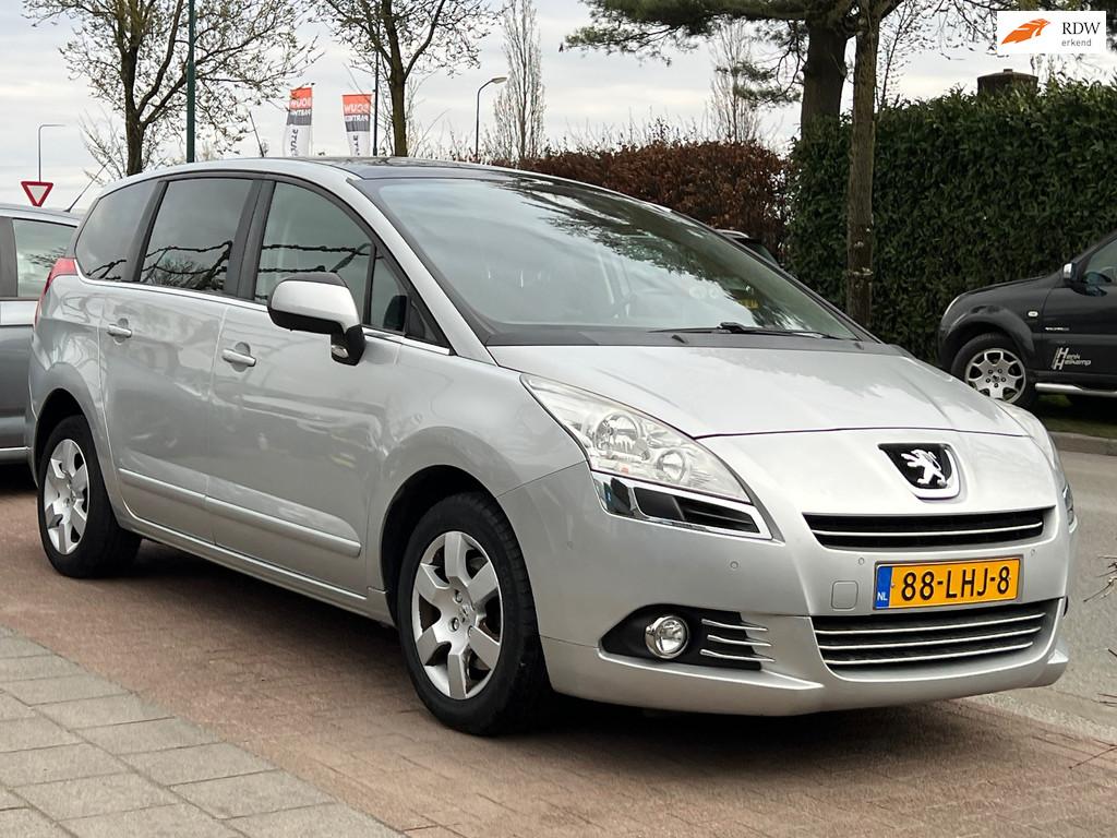 Peugeot 5008 1.6Thp ST *NAVI|PANO| RUIME AUTO, Auto's, Peugeot, Bedrijf, Te koop, ABS, Airbags, Airconditioning, Bluetooth, Centrale vergrendeling