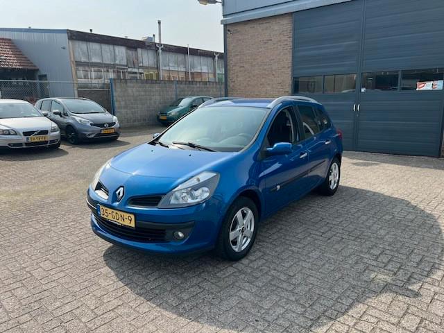 Renault Clio Estate 1.2 TCE__Inruiler Meeneemprijs, Auto's, Renault, Bedrijf, Te koop, Clio, ABS, Airbags, Airconditioning, Boordcomputer