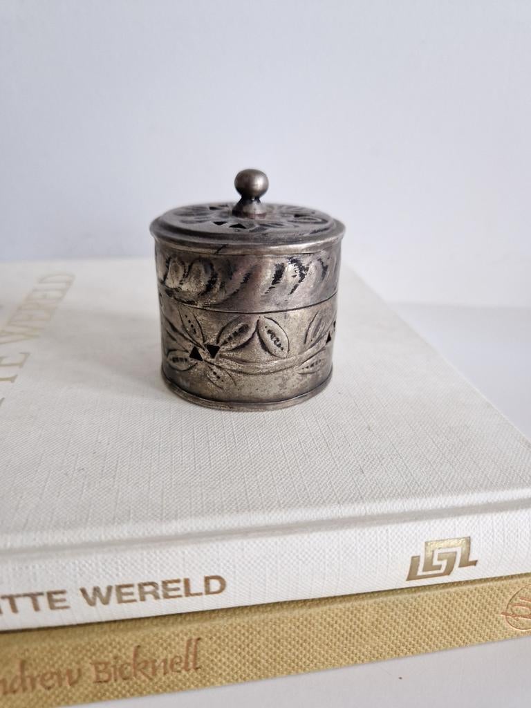 Vintage potpourri doosje zilverkleurig brocante, Ophalen of Verzenden