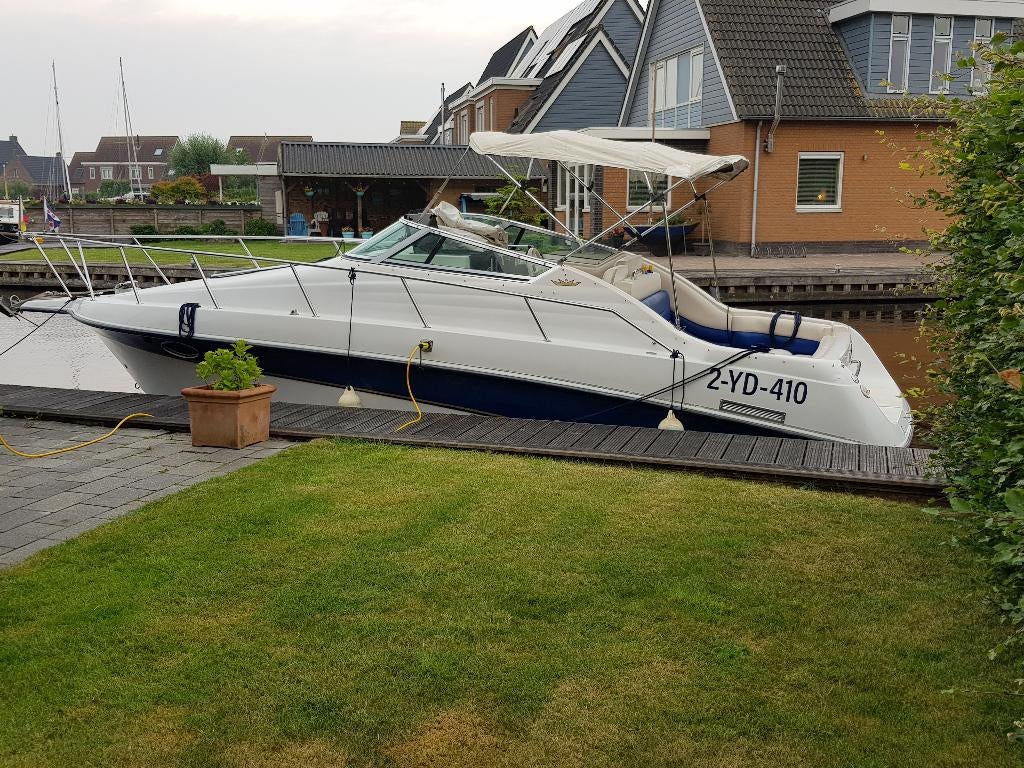 Crownline 250 CR – Diesel – 200 pk – Zeer compleet, Ophalen, Gebruikt, Diesel, Polyester