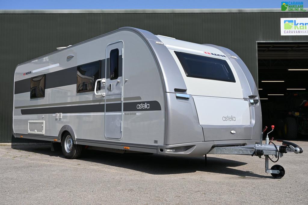 Adria Astella Glam Edition 663 HT|ALDE|Mover|Voortent|ATC, Caravans en Kamperen, Caravans, Kachel, Tot en met 2, 7 tot 8 meter
