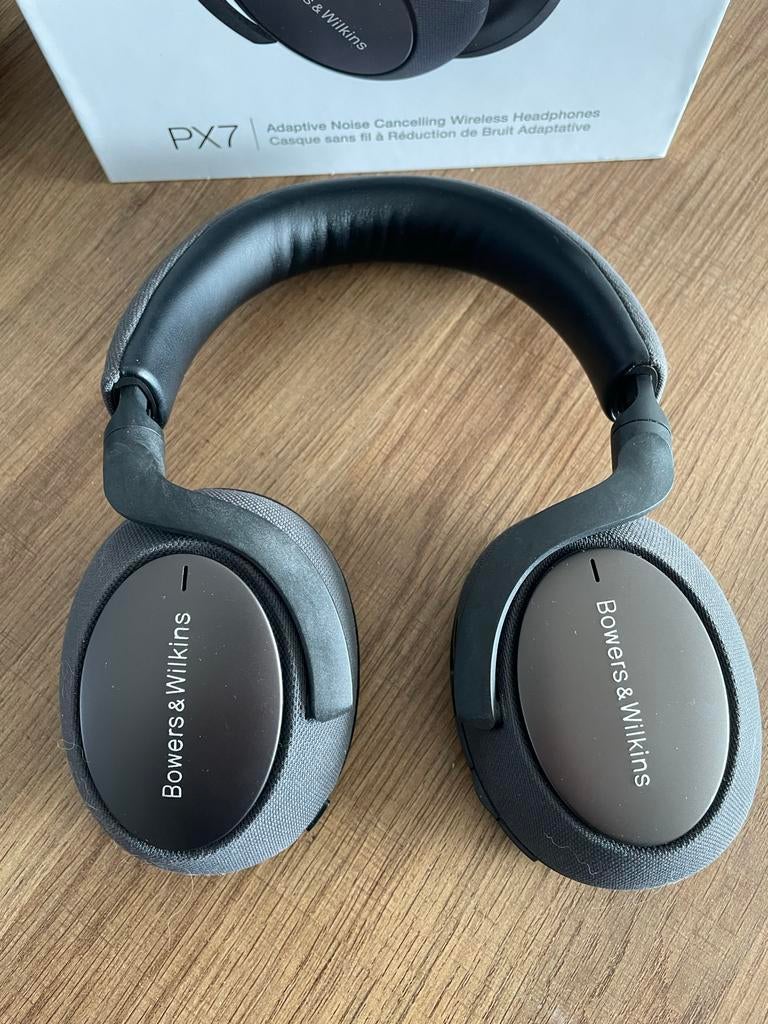 Bowers & Wilkins PX7 Draadloze Noise Cancelling Koptelefoon, Audio, Tv en Foto, Koptelefoons, Zo goed als nieuw, Over oor (circumaural)