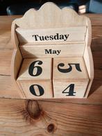 Mooie houten kalender, Ophalen of Verzenden, Maandkalender, Zo goed als nieuw