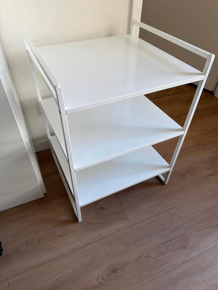 Wit planken rekje met 3 lagen IKEA, Huis en Inrichting, Kasten | Stellingkasten, Gebruikt, Ophalen