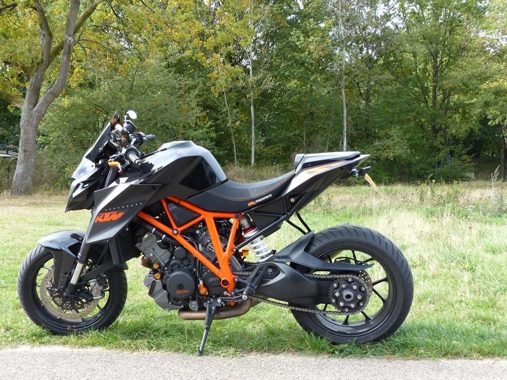 KTM Superduke 1290 R (2017) (Veel extra's), 2 cilinders, Occasion, Motorrijbewijs A, Meer dan 35 kW
