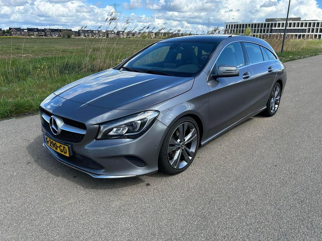 Mercedes-Benz CLA 180 122pk 7G-DCT 2019 Grijs, CLA, 730 kg, Zwart, 4 cilinders