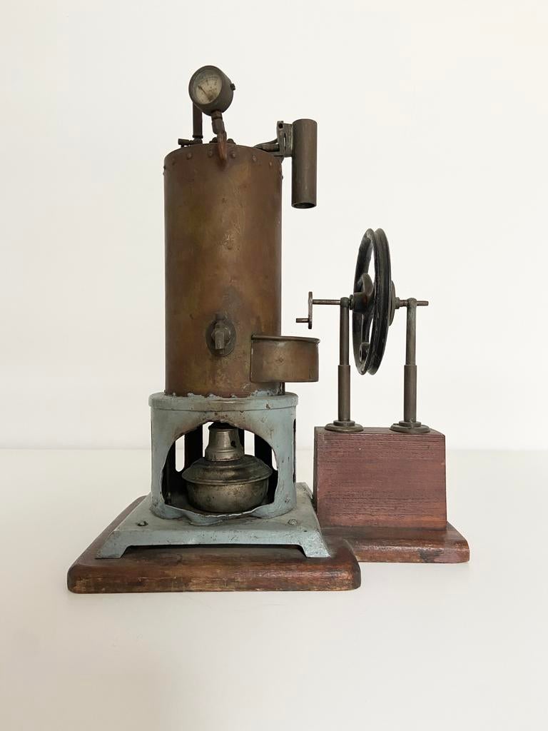 Verticale Stoommachine + Dubbel Aandrijfmodel, Ophalen of Verzenden