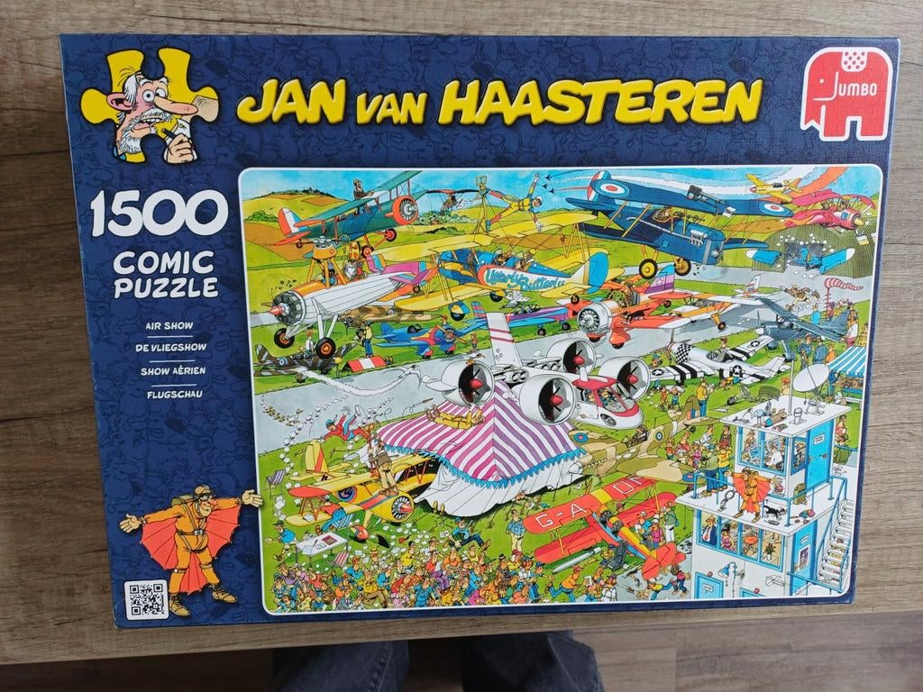 Jan van Haasteren puzzel De Vliegshow., Ophalen of Verzenden, 500 t/m 1500 stukjes, Zo goed als nieuw, Legpuzzel