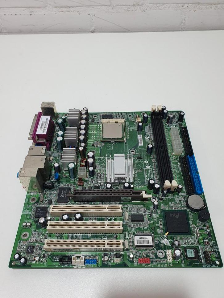 MSI MS-6577 Moederbord Celeron 2.53GHz Socket 478 Defect?, Computers en Software, Moederborden, Niet werkend, Intel, DDR, Ophalen of Verzenden