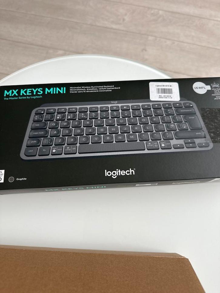 Logitech MX Keys Mini - Draadloos Toetsenbord, Computers en Software, Toetsenborden, Zo goed als nieuw, Azerty, Draadloos, Ergonomisch