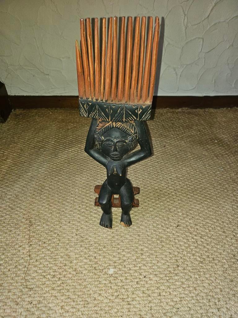 Vintage Afrikaanse Houten Haar Kam met Beeldje, Antiek en Kunst, Ophalen of Verzenden