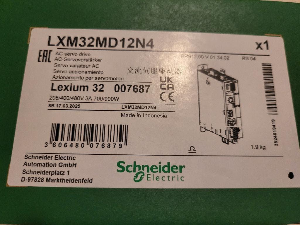 Nieuwe LXM32MD12N4 servo drive, Ophalen of Verzenden, Nieuw