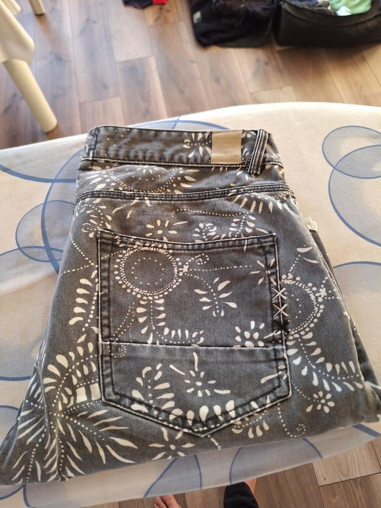 Stoeren korte broek van Scotch and Soda, Ophalen of Verzenden, Zo goed als nieuw, Overige kleuren, W33 - W34 (confectie 48/50)