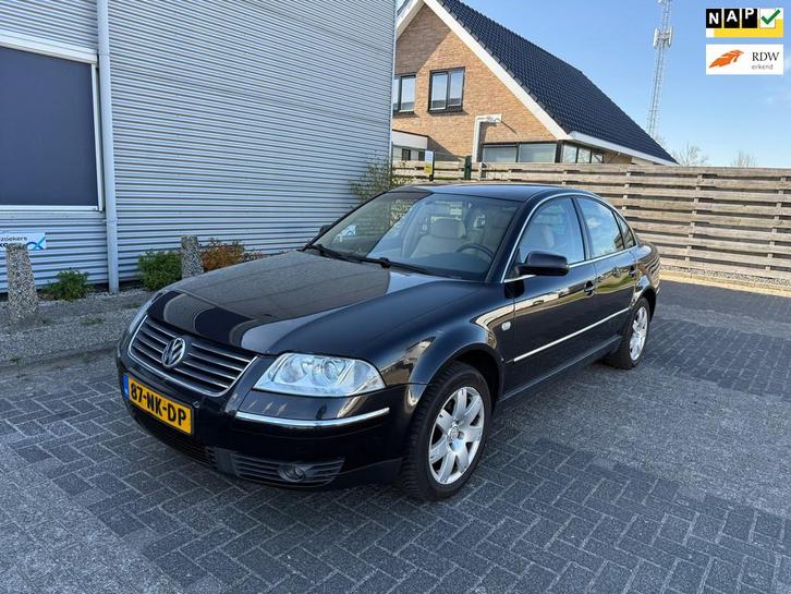 Volkswagen Passat 2.3 V5 Highline Automaat Nav.+ Clima Bj:20, Auto's, Volkswagen, Bedrijf, Te koop, Passat, ABS, Airbags, Airconditioning