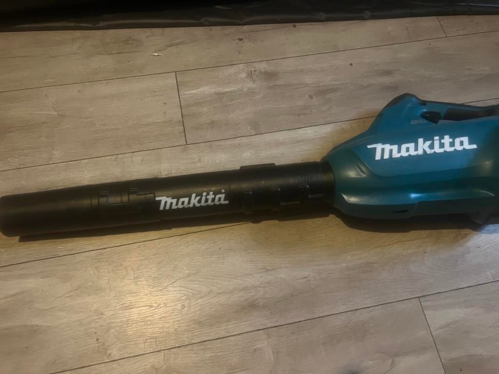 Makita, Ophalen of Verzenden, Zo goed als nieuw