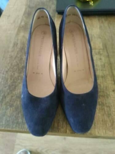 Blauwe pumps nieuw nooit gedragen . Maat 40 suède blauw, Kleding | Dames, Schoenen, Pumps, Blauw, Nieuw, Ophalen of Verzenden