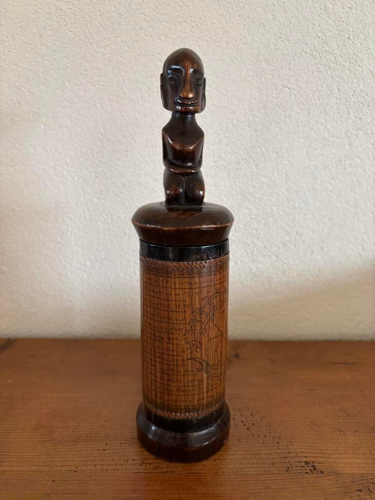 Medicijnkoker met kalender - Batak Indonesië, Ophalen of Verzenden