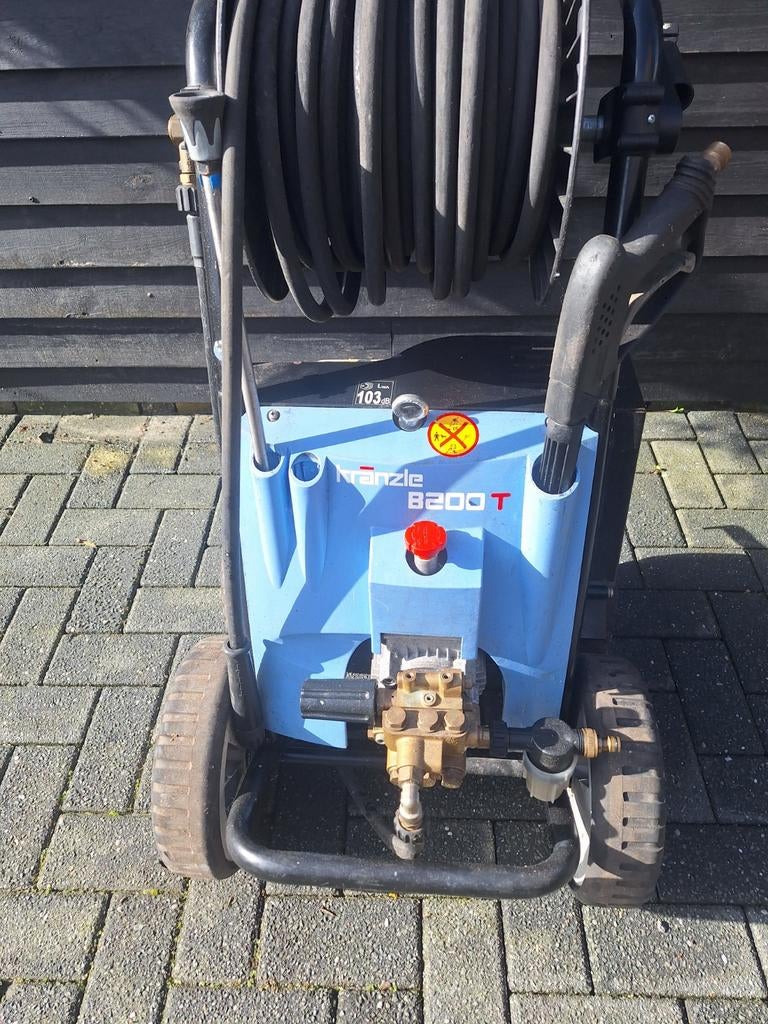 Hogedrukreiniger kranzle, Ophalen