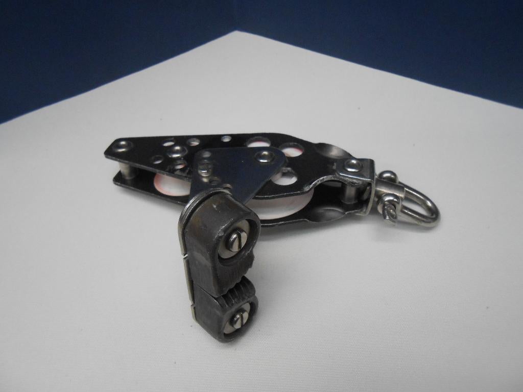 Schootblok, Vioolblok + klem, hondsvot draaiwartel 8 - 10 mm, Watersport en Boten, Accessoires en Onderhoud, Ophalen of Verzenden