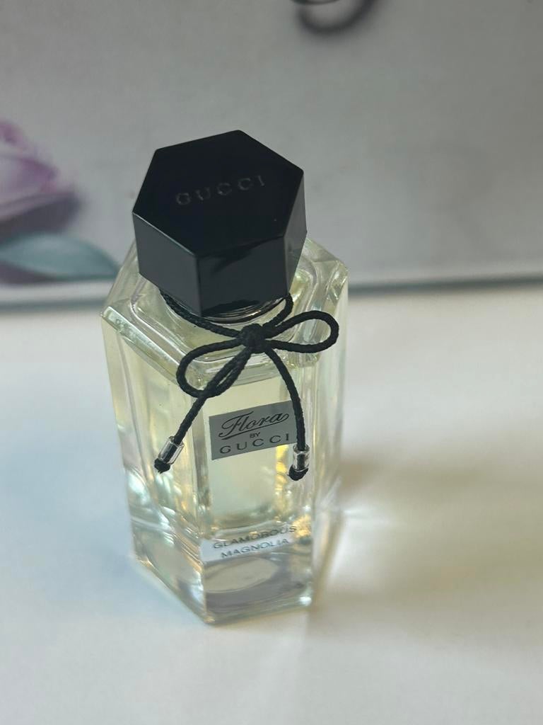 Gucci - flora glamorous magnolia miniature 5ml edt, Ophalen of Verzenden, Nieuw, Miniatuur, Gevuld