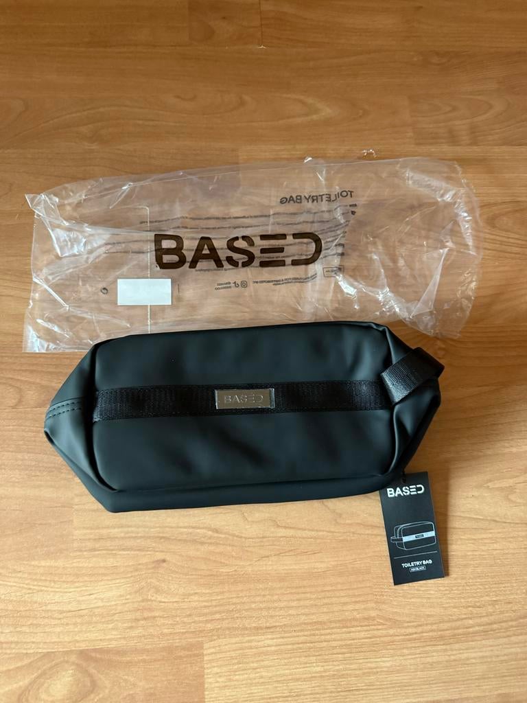 BASED Toiletry bag  - Ash Black, Ophalen of Verzenden, Nieuw, Zwart, Heer of Dame