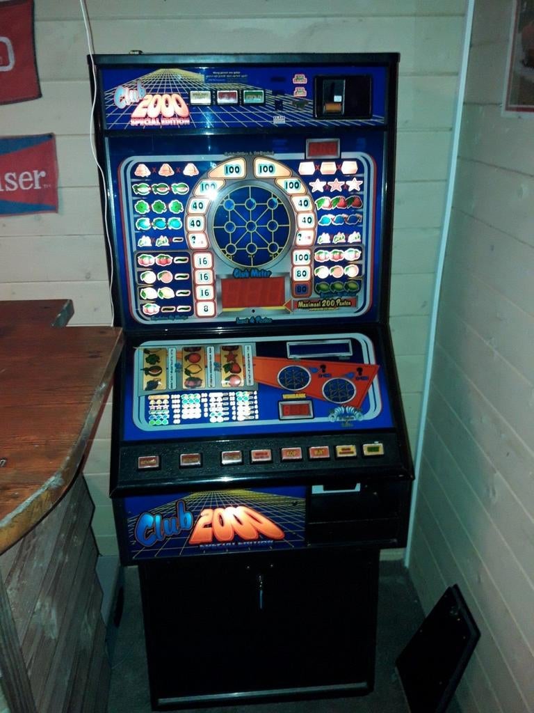 Club 2000 Special Edition Gokkast, Euro, Ophalen, Gebruikt, Met sleutels