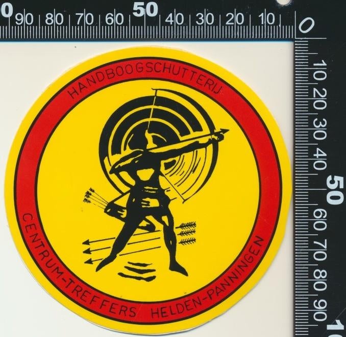 Sticker: Handboogschutterij Centrum Treffers - Helden, Verzamelen, Ophalen of Verzenden, Zo goed als nieuw, Sport