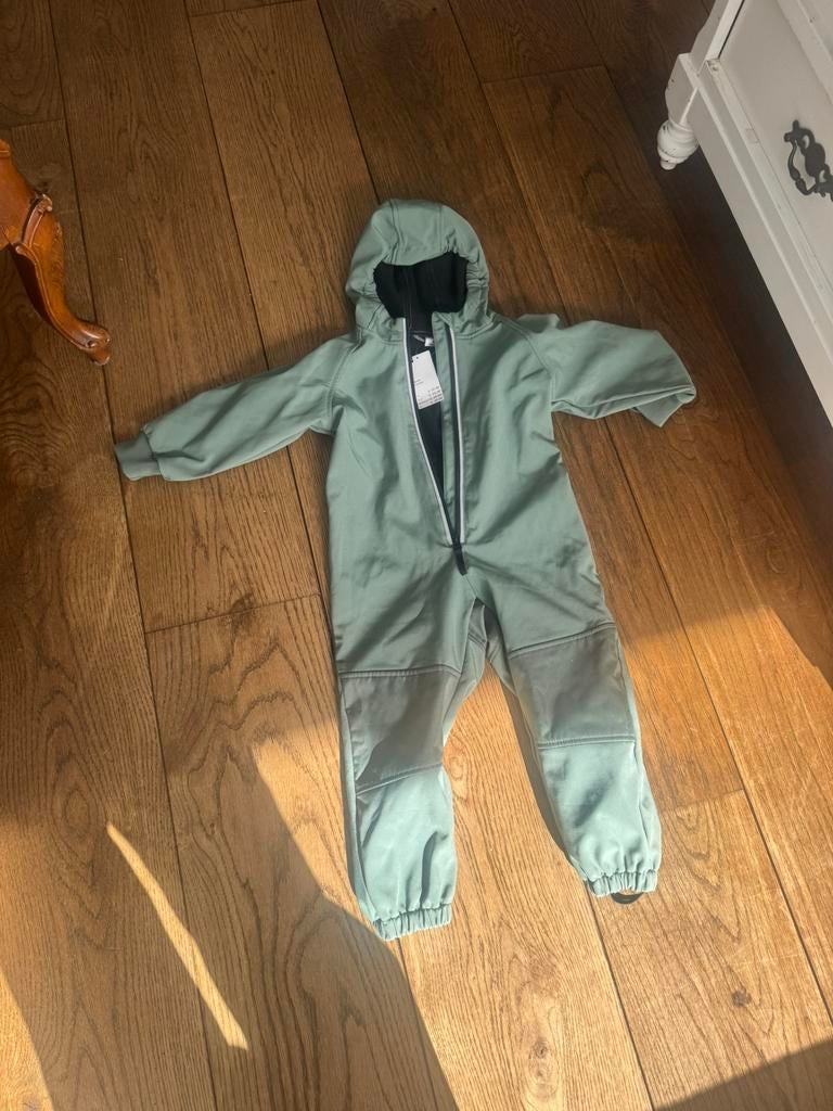 Nieuw Buitenspeelpak Regenpak Groen Gevoerd Hema 98/104, Ophalen of Verzenden, Nieuw