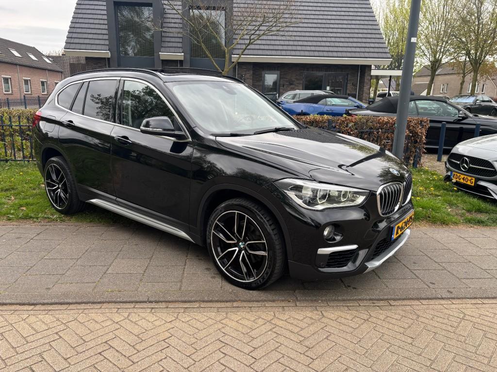 Bmw X1 1.8 High Line ,X Line ,Panoramadak,Afn.Trekhaak,Leder, Gebruikt, Euro 6, Zwart, Leder