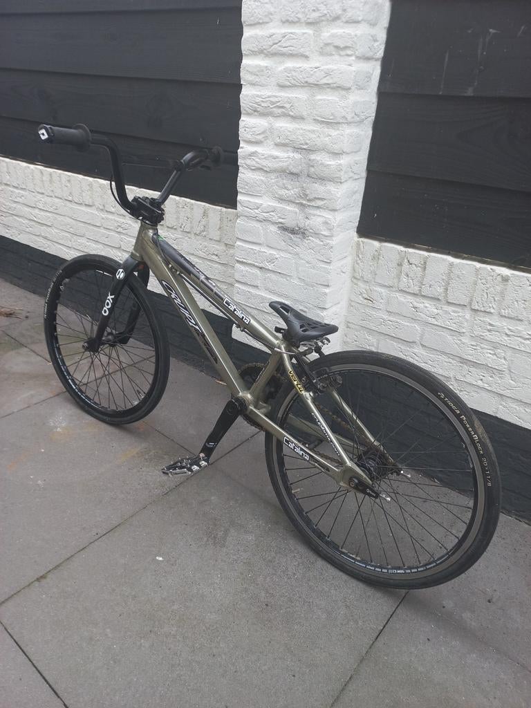 Bmx expert crossfiets, Fietsen en Brommers, Fietsen | Crossfietsen en BMX, Ophalen, Gebruikt, Aluminium