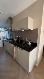 Complete keuken in goede staat, Huis en Inrichting, Keuken | Complete keukens, Ophalen, Graniet of Steen, Enkelwandige keuken