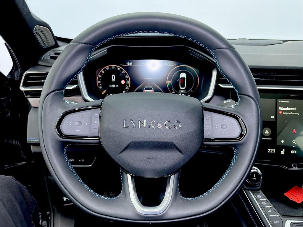 Lynk en Co 01 1.5 MY23 - Ontspannen rijden, elke dag opnieuw, Stof, Euro 6, Met garantie (alle), Zwart