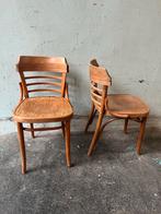 Twee houten Thonet stijl stoelen, Huis en Inrichting, Stoelen, Gebruikt, Twee, Overige kleuren, Ophalen of Verzenden