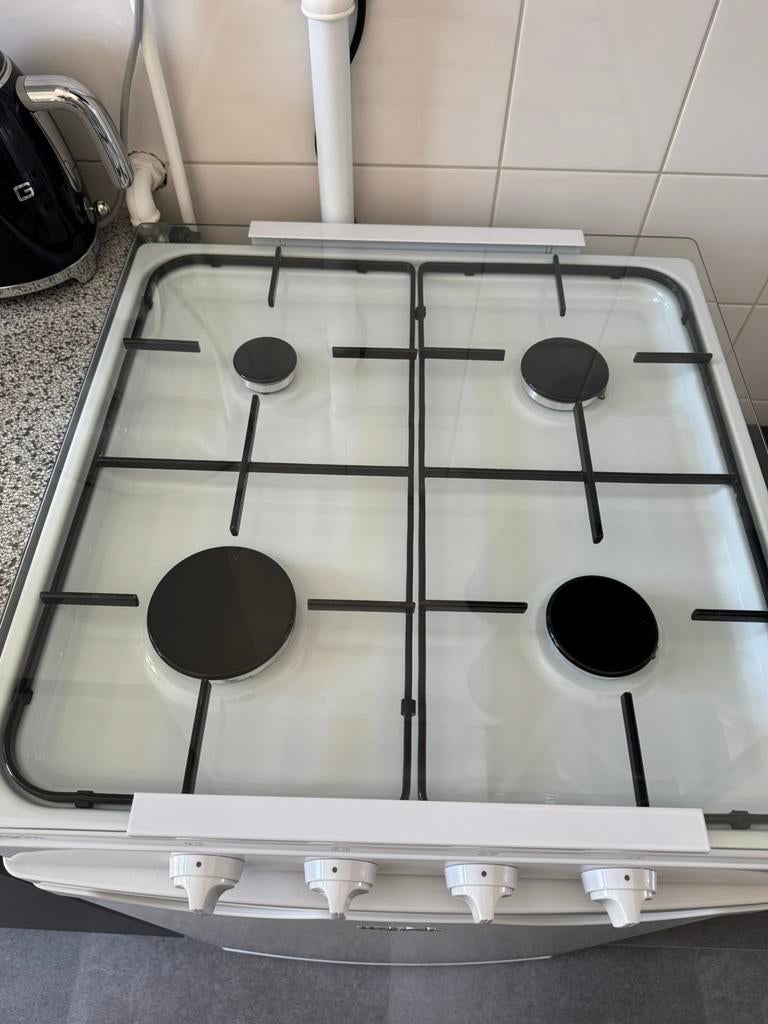 Vrijstaande gaskookplaat Pelgrim PK854WITA, Witgoed en Apparatuur, Kookplaten, Zo goed als nieuw, Vrijstaand, Gas, 4 kookzones