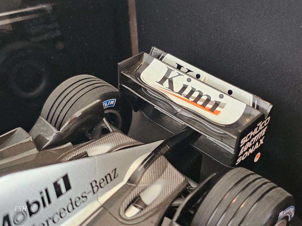 Minichamps 1:18 K. Raikkönen McLaren Mercedes MP4 1st Win Malaysian GP Formula 1 2003 530031826