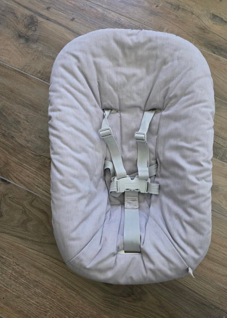 Tripp Trapp Newborn zitje - Perfecte staat, Ophalen, Zo goed als nieuw, Meegroeistoel, Gordel(s)