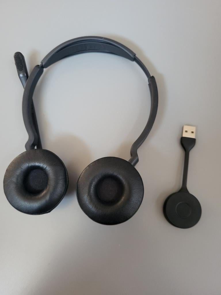 Jabra Engage 75 met Jabra Link 400 - Draadloze Headset, Overige merken, Gebruikt, Draadloos, Op oor (supra aural)