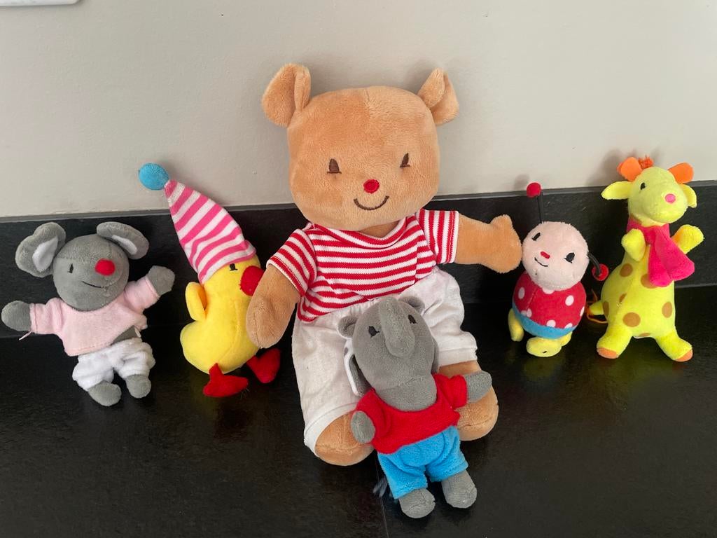 Bobby met zijn vriendjes, Gebruikt, Beer, Ophalen of Verzenden, Klein (minder dan 20 cm)