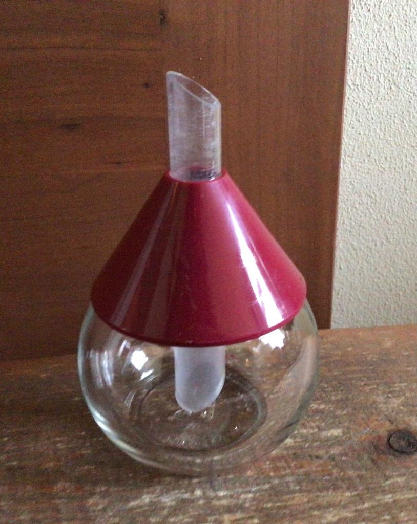 Retro suikerstrooier, jr 70, Huis en Inrichting, Keuken | Keukenbenodigdheden, Ophalen of Verzenden, Rood, Overige materialen