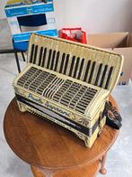 Antieke Paolo Soprani accordeon met koffer en band, Ophalen of Verzenden, Gebruikt, Overige merken, Met koffer