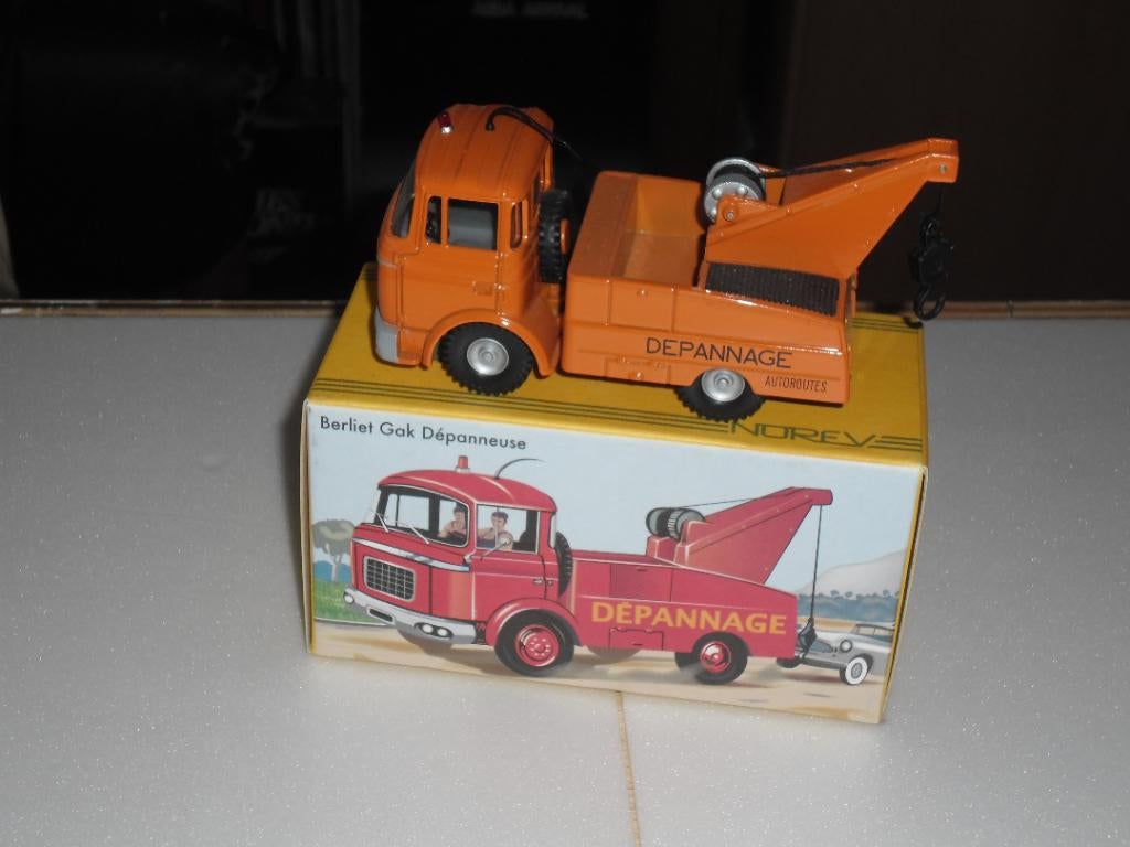 Norev/CIJ  Berliet Wecker, Ophalen of Verzenden, Nieuw, Bus of Vrachtwagen, Norev