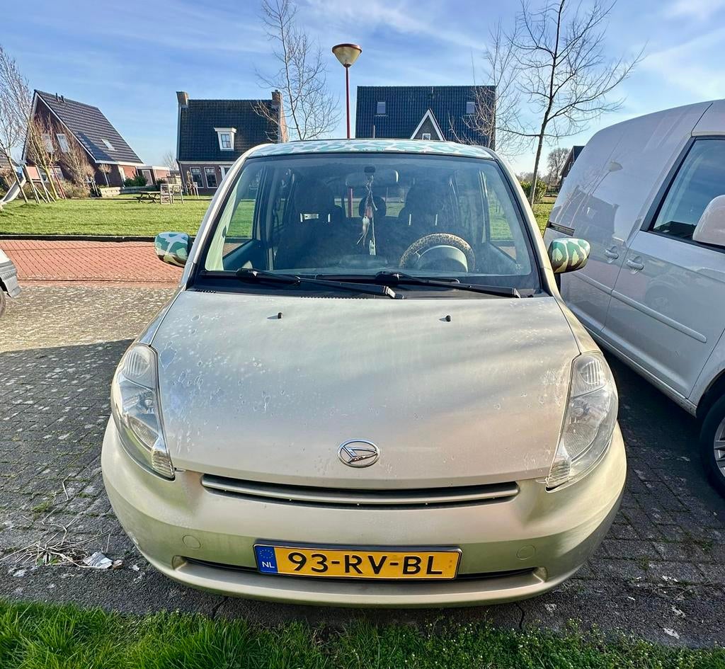 Daihatsu Sirion 1.3 2005 Beige, Auto's, Voorwielaandrijving, 31 €/maand, 4 cilinders, Beige