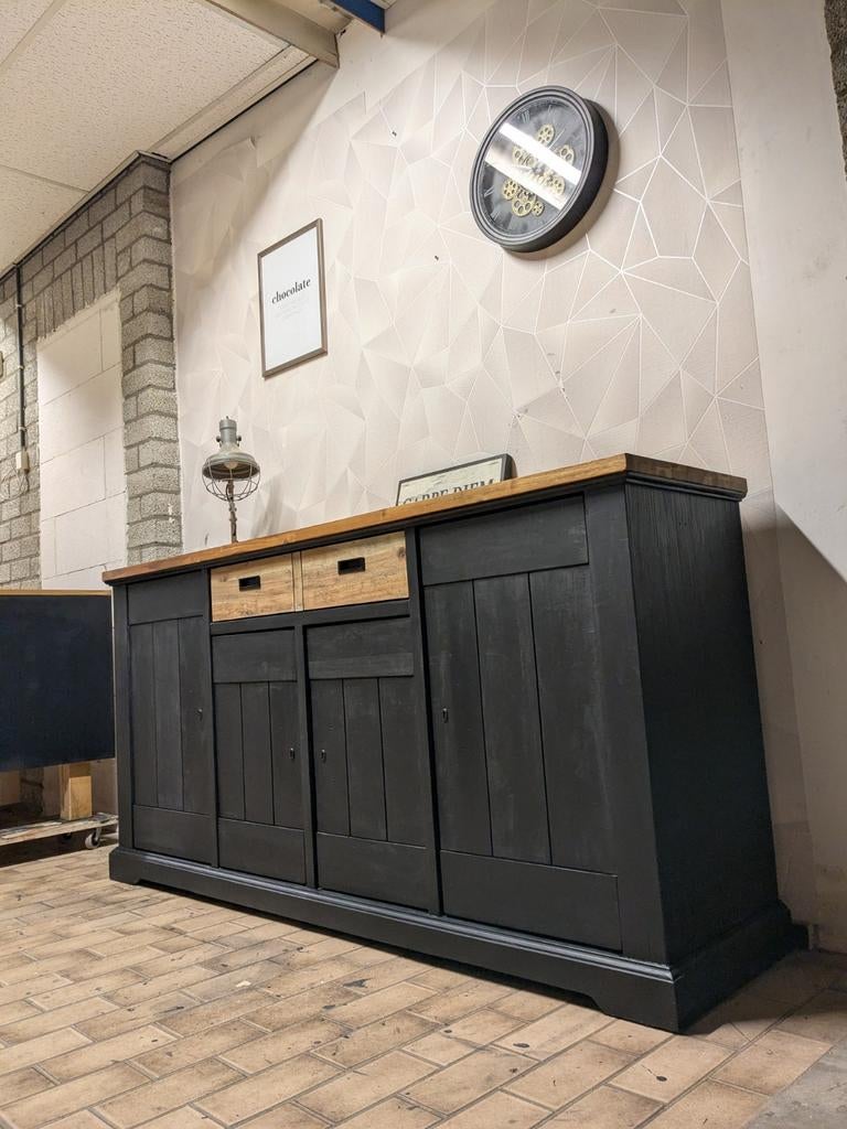 Stoer dressoir industrieel, Huis en Inrichting, Keuken | Complete keukens, Ophalen, Zo goed als nieuw, Enkelwandige keuken