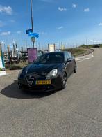Alfa Romeo Giulietta 1.4 Turbo Multi AIR TCT 2012 Zwart, 1280 kg, 4 cilinders, Zwart, Origineel Nederlands