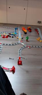 Duplo uitgebreide treinbaan met treinen en accessoires, Kinderen en Baby's, Speelgoed | Duplo en Lego, Ophalen, Gebruikt, Duplo