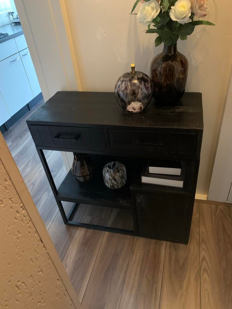 Zwart houten sidetable met lades en opbergruimte, Ophalen, Gebruikt, 50 tot 100 cm, Overige houtsoorten