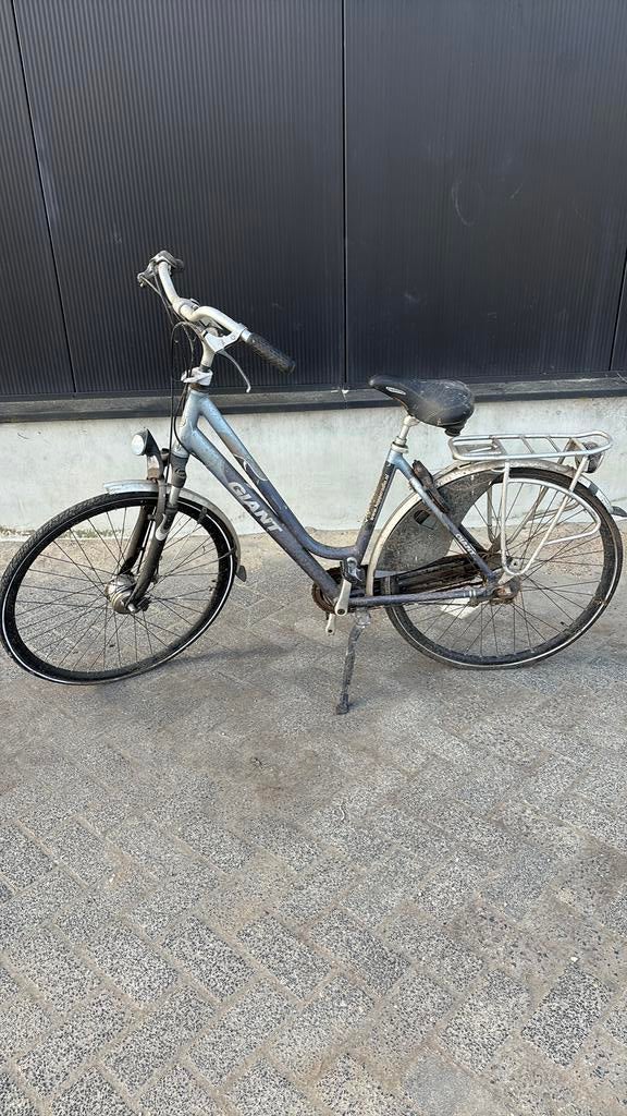 Dames fiets opknapper., Ophalen, Minder dan 10 versnellingen, Gebruikt, Giant