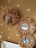 Rieten leeuwenkop met twee bijpassende spiegeltjes, Minder dan 50 cm, Rond, Ophalen of Verzenden, Zo goed als nieuw